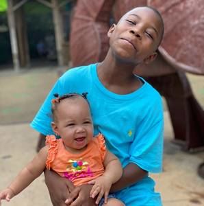 Meet your Posher, Raequel